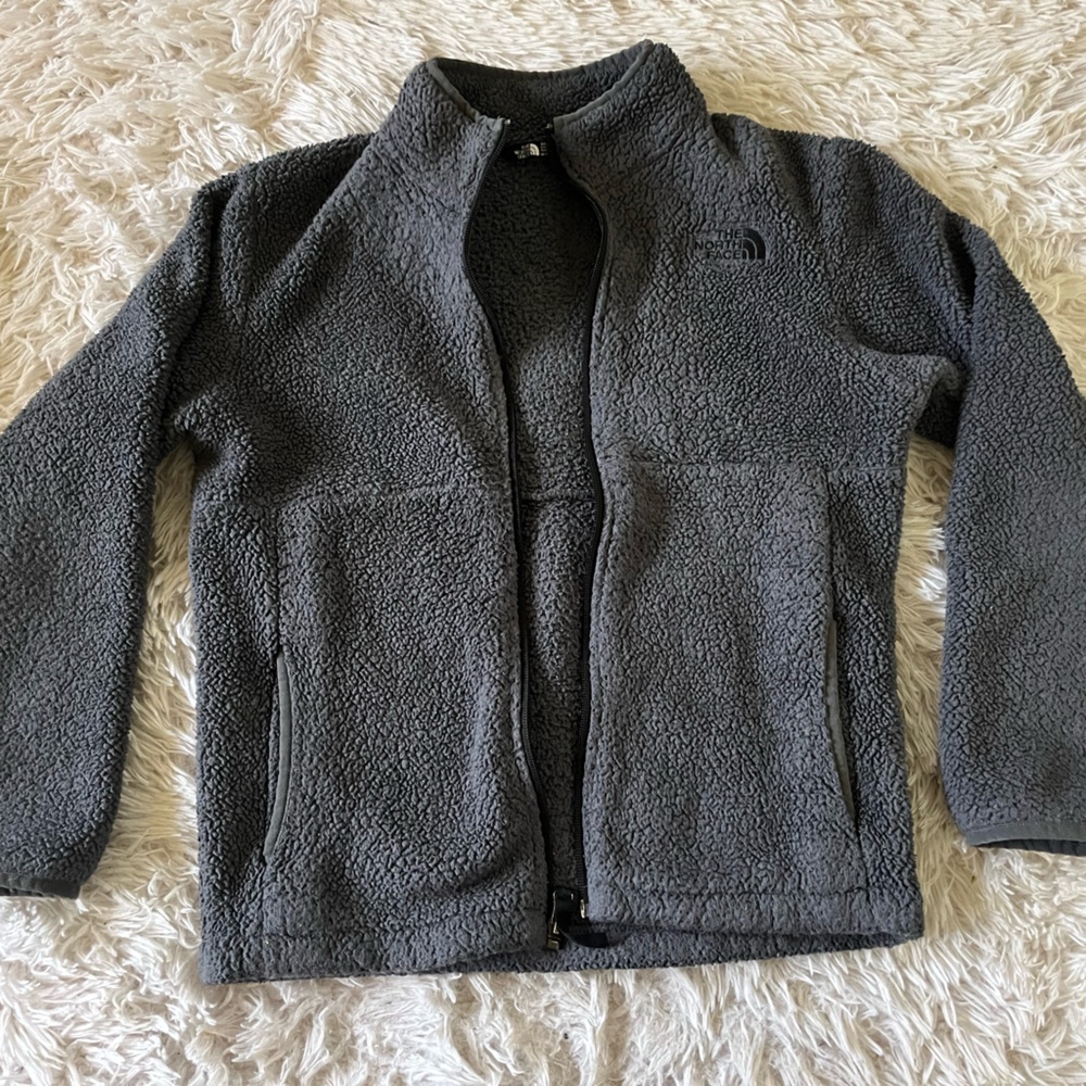 Youth medium north face fleece